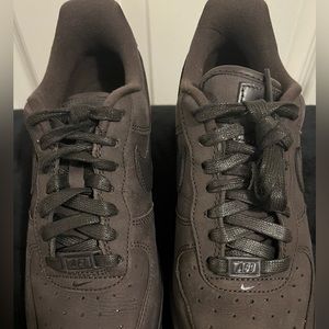 Nike Women’s Sneakers in Dark Brown